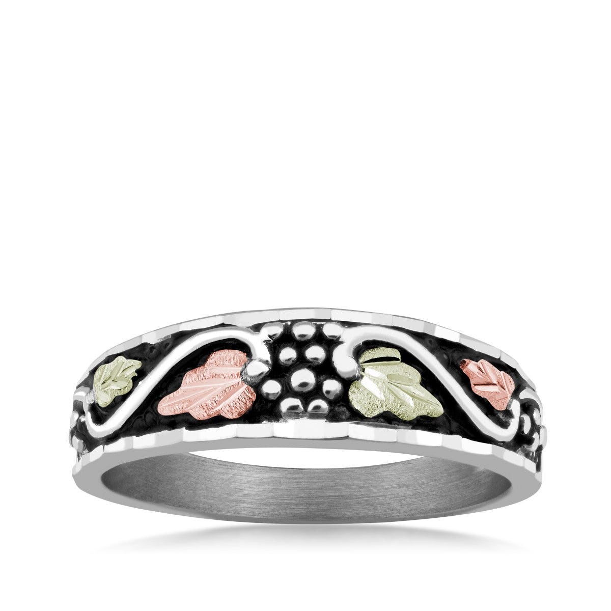 Mt. Rushmore Black Hills Gold Grapevine & Leaf Ring with Black Antiquing in Sterling Silver